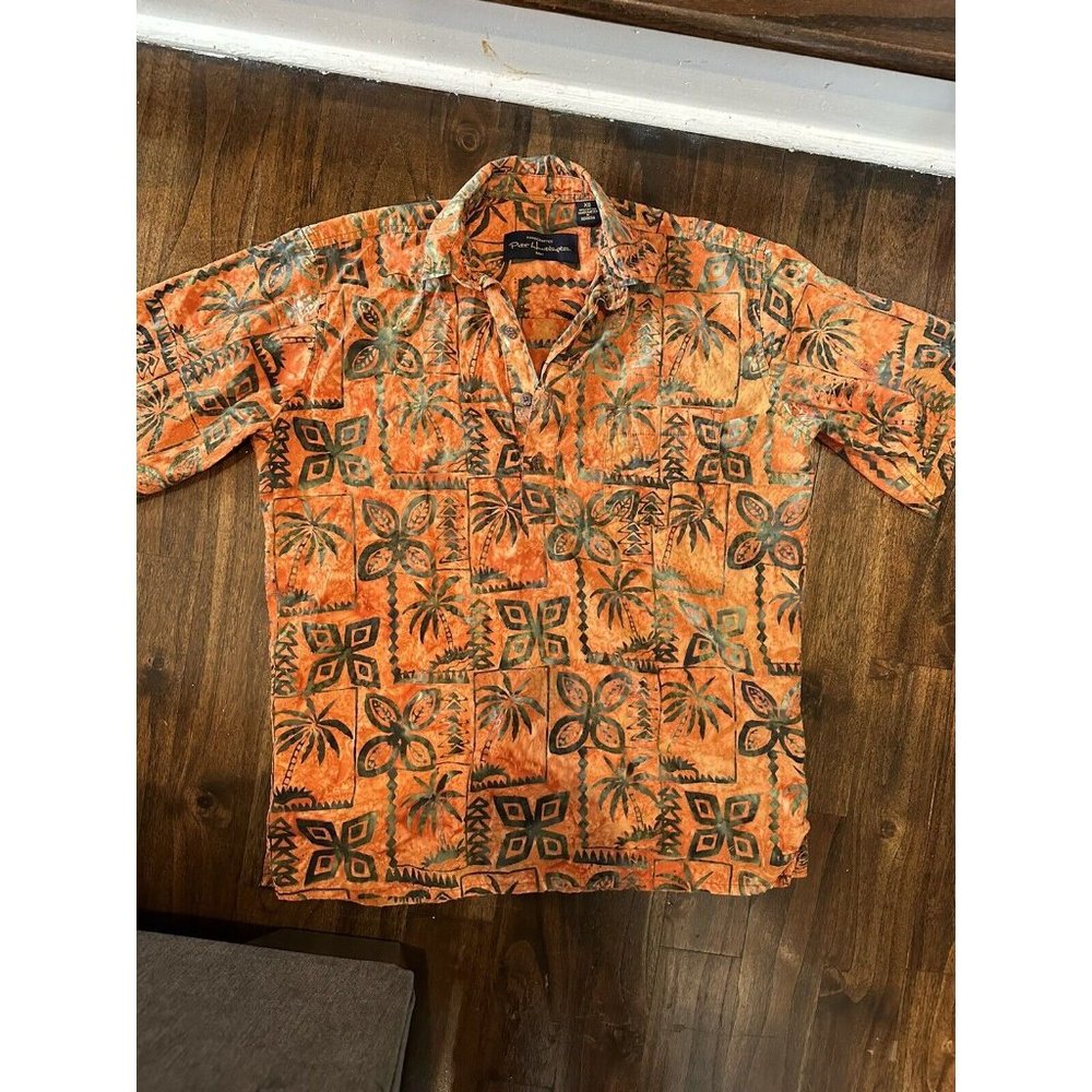 Pete Huntington Mens XS Short Sleeve half Button Up Handcrafted Bali Shirt